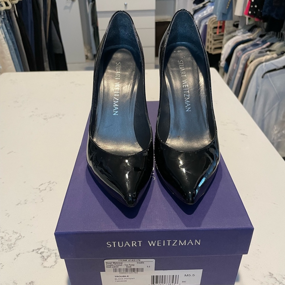 Stuart Weitzman Pointed Toe Patent Leather Pump